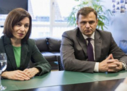 Санду и Нэстасе обсудили "Пакт о ненападении": против кого они собираются дружить? 