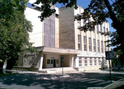 Ученики столичного лицея были эвакуированы из-за задымления