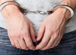 13-летняя девочка из Молдовы подверглась жестокому насилию в Румынии