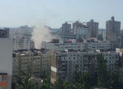 Утренний пожар в помещении фаст-фуда напугал жителей Ботаники