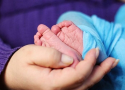 В новогоднюю ночь в роддоме Кишинева на свет появились двойняшки