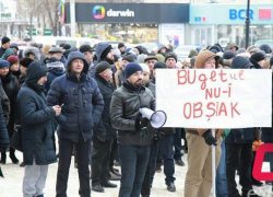 В Бельцах сотрудников госпредприятий сгоняют на митинги в пользу Демпартии
