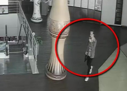 Опасный вор, промышляющий в торговых центрах Кишинева, попал на видео