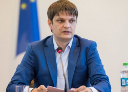 Глава президентской администрации Спыну рвется к депутатской неприкосновенности