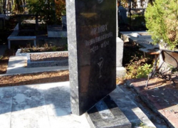 Соцсети: в Кишиневе снова активизировались кладбищенские вандалы