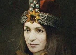 Коллеги Санду мнят ее Владом Цепешем