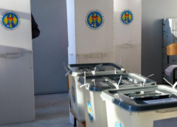 Около 500 молдаван из-за рубежа зарегистрировались для голосования по почте