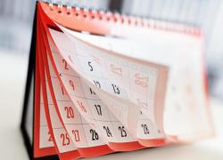 2 января и 8 мая объявлены выходными днями