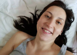 "Самый волнующий случай в жизни": брюнетка родила девочку в автомобиле