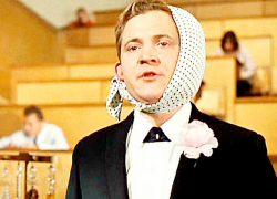 Скандал на БАКе: за выпускника экзамен сдал учитель