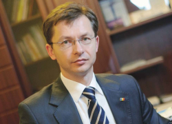 Вячеслав Негруца подал документы на должность главы Нацбанка 