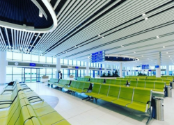 Таджик разбил окно в аэропорту и нелегально проник в Молдову