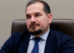 Министр Бузу: Призываем граждан снижать потребление энергии