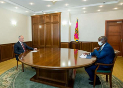 Президент провел встречу с послом США