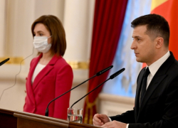 Посмотрите на действия Зеленского и поймете, как будет "работать" Санду