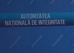 Примар Страшенского района устроила семейный "подряд"