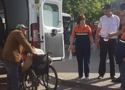 Окровавленную женщину-попрошайку без сознания обнаружили в центре Кишинева