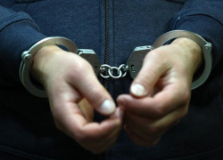 Не шей дело другому - самого "зашьют": прокурор задержан за ложное преследование