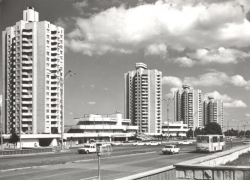 Жителей Ботаники ждет сюрприз