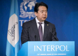 Interpol: пропал президент!