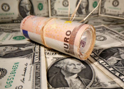 Новая неделя началась с роста курса евро и доллара по отношению к молдавскому лею