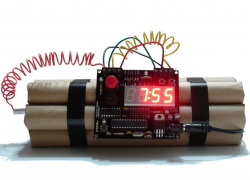 В здании суда на Ботанике может быть заложена бомба