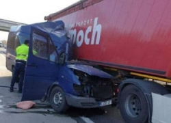 Страшная авария в Венгрии: автобус с молдаванами врезался в фуру на автобане