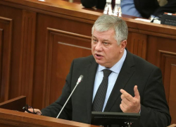 На шею граждан Молдовы взвалили долг, чтобы "не утратить их доверие к банковской системе"