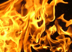 Шокирующий случай в Каушанах: Мужчина поджег 9 подростков 