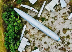 В Кишиневе приступили к установке кафе-самолета