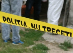 Жуткое открытие в Теленештах - отец нашел своего сына повешенным в саду