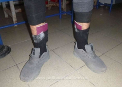 Гражданин Молдовы спрятал поддельные паспорта в носки, но все равно попался румынским пограничникам