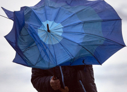 Морозы отступили, но на Молдову движется штормовой ветер: погода в пятницу 