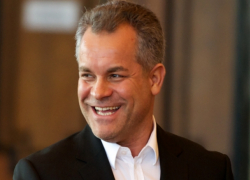 Неужели он и за рубежом так им страшен?! Одно из дел, заведенных на Плахотнюка, закрыто