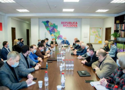 Решение принято: Партия социалистов идет на выборы!