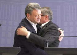 1 000 евро в месяц: зарплата молдавского премьера