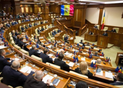PAS отказалась заслушать глав МВД и СИБ по вопросу трагедии в аэропорту