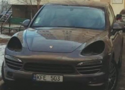 Кишинев захлестнула волна краж фар с Porsche Cayenne