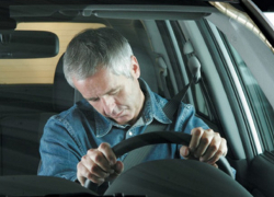 Под Криулянами заснувший водитель переехал парня