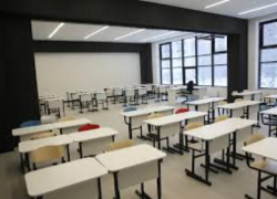 Парламентская группа оппозиционеров требуют изъять и пересмотреть учебники по истории для 9 и 12 классов