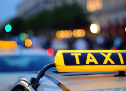 Налоговая, полиция и транспортники устроили рейд против нелегальных таксистов