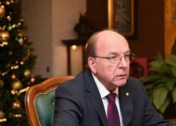 "Счастья в наступающем 2023 году!": Новогоднее поздравление посла РФ в Молдове