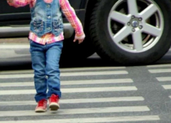 Девочка получила тяжелые травмы, попав под колеса иномарки в Тирасполе