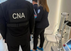 CNA обнаружил поддельный диплом у работницы столичного салона красоты