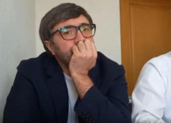 За что ночью задержали экс-депутата Владимира Андронаки