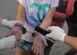 Всего 19 лет, а уже сутенерша – девушку из Сорок задержали за торговлю детьми