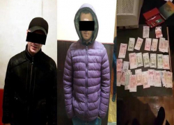 Столичных карманников, укравших у девушки кошелек в 123-й маршрутке, поймали с поличным