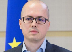 Румынский евродепутат поддерживает бывшую власть - для него страшнее "приход пророссийских сил"