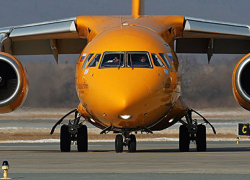 Самолет, на борту которого находились 71 человек, пропал с радаров через две минуты после вылета