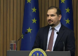 Алексей Бузу пообещал компенсации за тепло